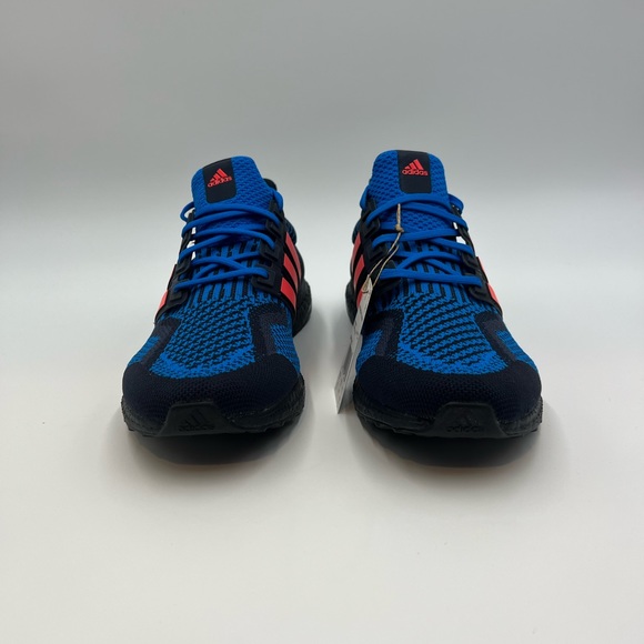 Adidas Ultraboost 5.0 DNA Running Shoes - Picture 2 of 6